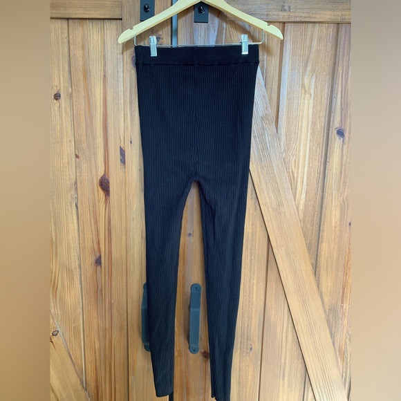 Brunette The Label BTL ribbed heavy knit pants - Picture 3 of 5